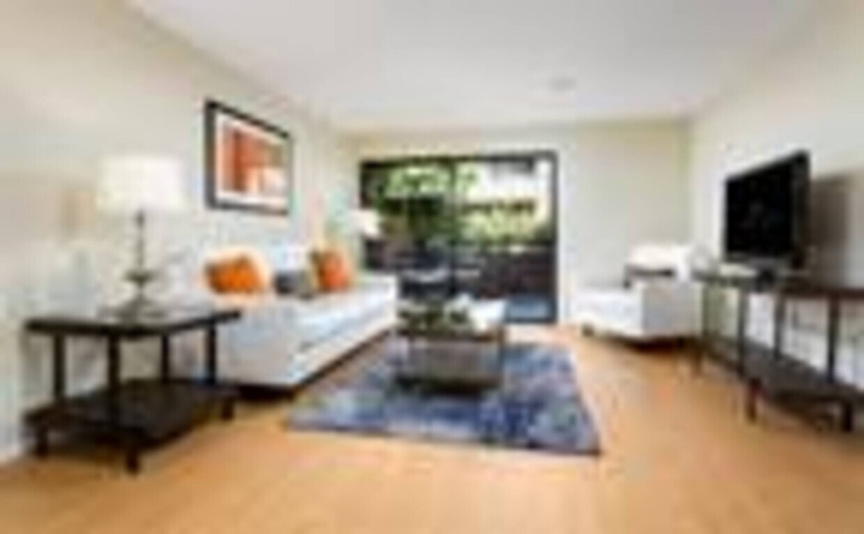Primary Photo - 350 S San Fernando Blvd