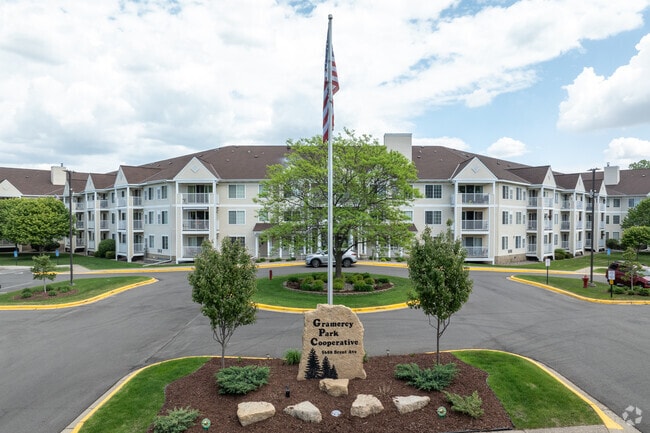 Gramercy Park of Inver Grove Heights