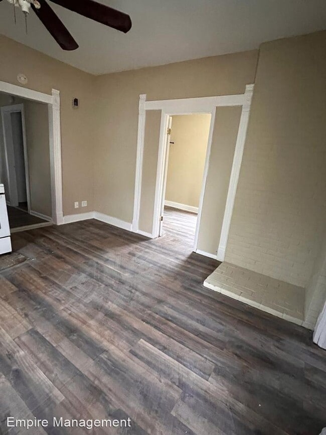 Building Photo - 2 br, 1 bath House - 1321 Elwood Ave