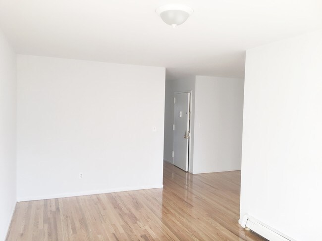 Foto del edificio - 5137 71st St