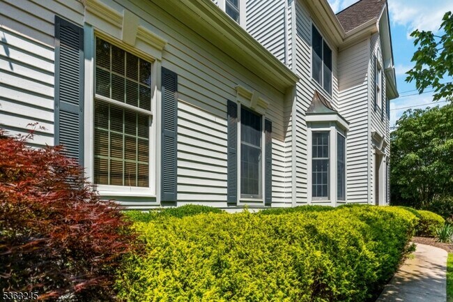 Foto del edificio - 2 Seminole Rd