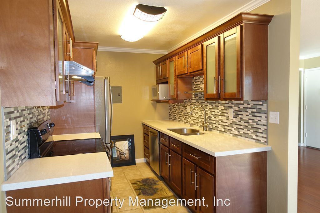 Primary Photo - 2 br, 1 bath House - 787 N Fair Oaks Ave U...