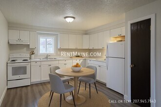 Building Photo - 22 Hillside Ln