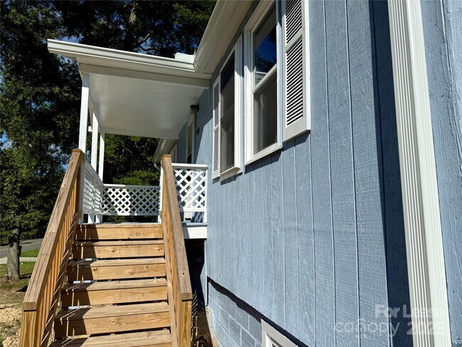 Foto del edificio - 1902 W 5th Ave