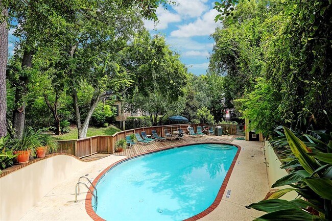 Building Photo - 800 Post Oak Blvd