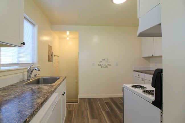 Foto del edificio - 3 Bedroom, 2 Bath Duplex in Central Richland