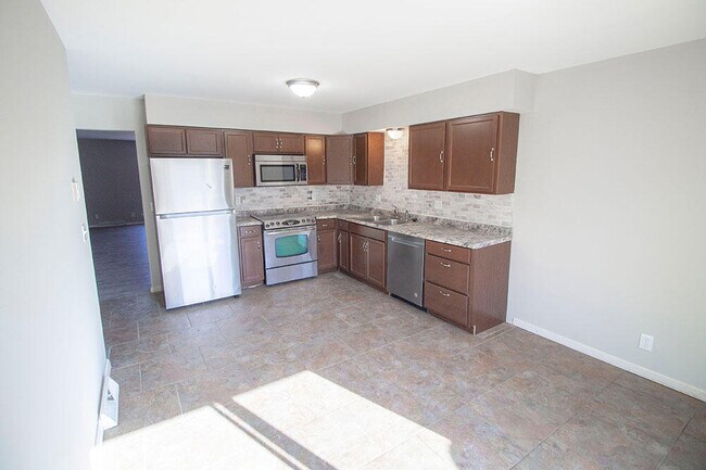 Foto del edificio - 4240-4242 Santa Barbara