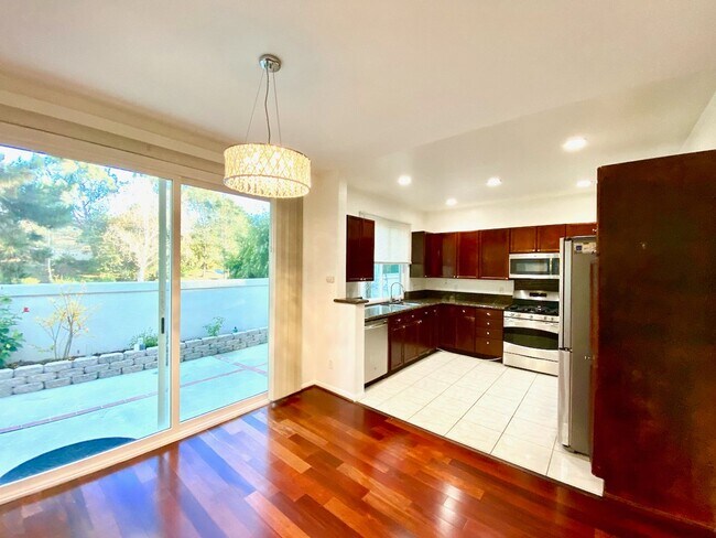 Foto del edificio - 11248 Carmel Creek Rd