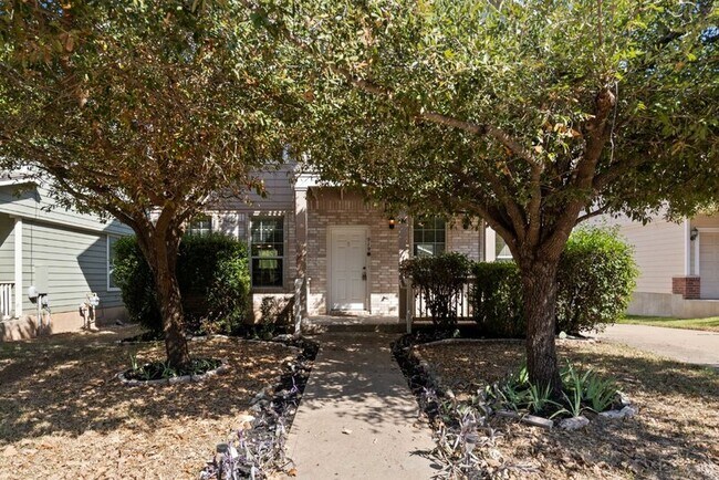 Foto del edificio - 919 Bogart Rd