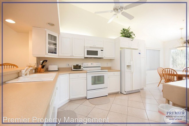 Building Photo - 6820 Beach Resort Dr