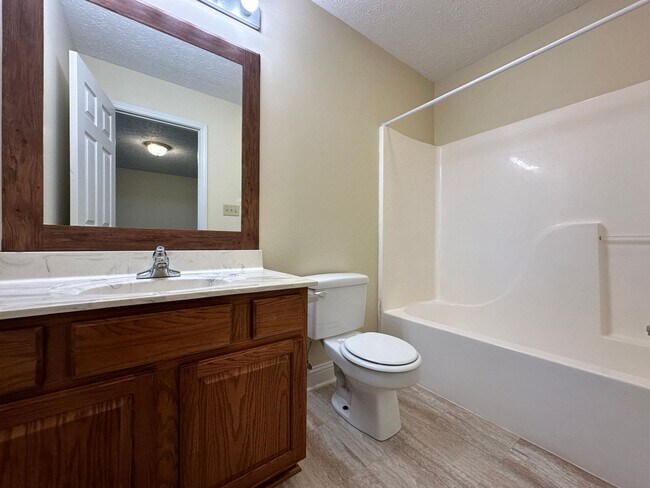 Foto del edificio - 3417 Legacy Run