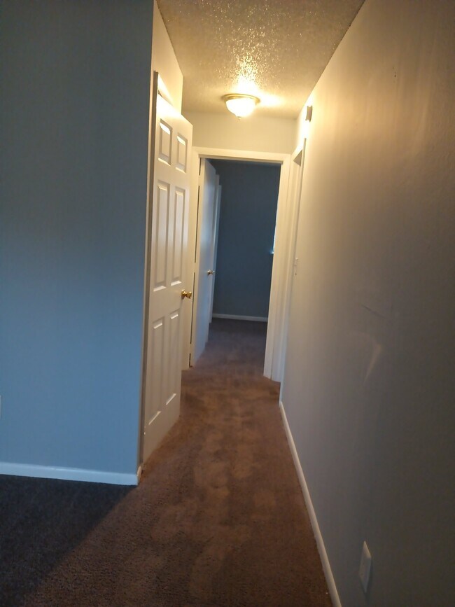 Foto del edificio - 3215 Baird Ave