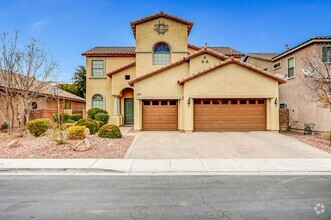 Building Photo - 3916 Campanario Ave