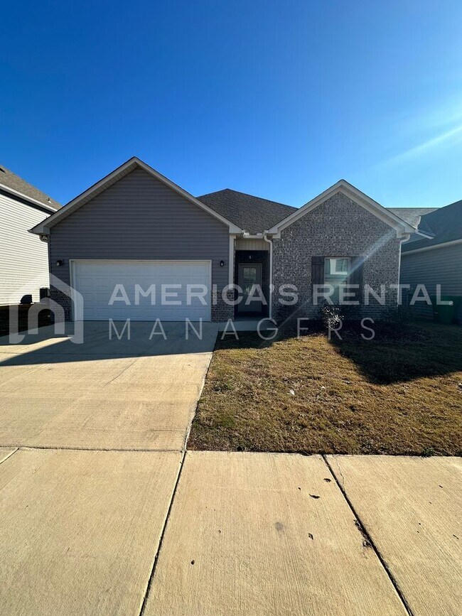Foto del edificio - MOVE IN SPECIAL!! Home for Rent in Cullman, AL! Sign a 13 Month Lease by 6/30/26 to receive HALF-...