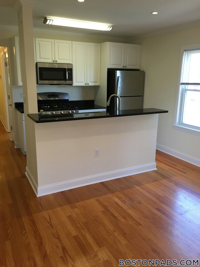 Building Photo - 1 Langdon Square