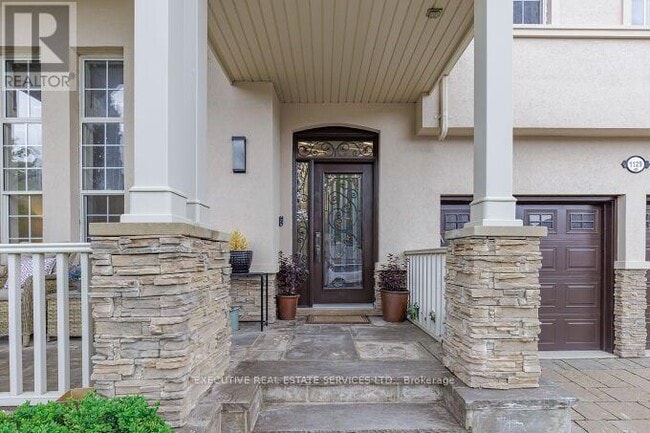 Building Photo - 1129 Meighen Way