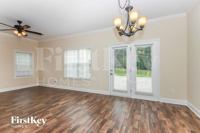 Building Photo - 10955 Shelly Renee Dr