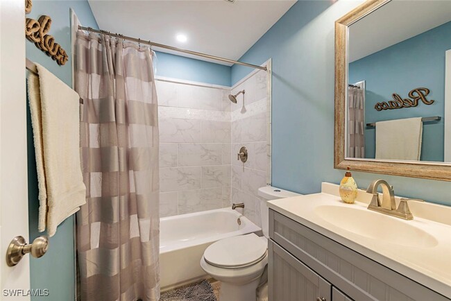 Building Photo - 1291 Venetian Way