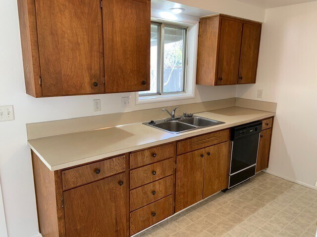 Foto del edificio - 1179 N Park Ave