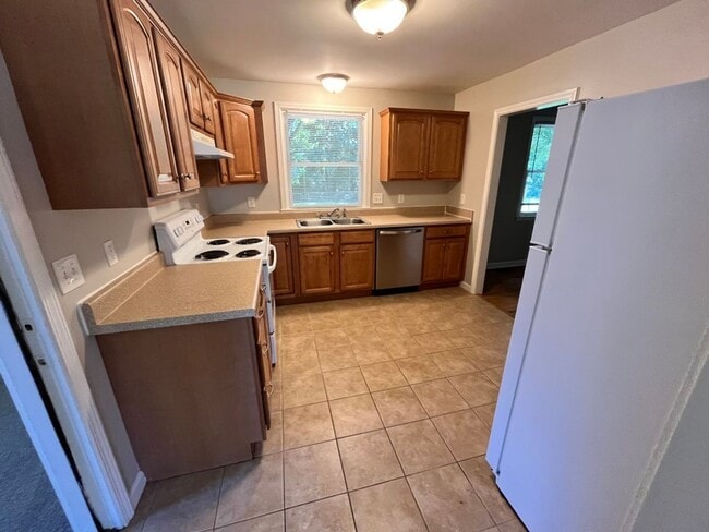 Building Photo - Great Ranch Home in Smyrna ***  $250 off f...