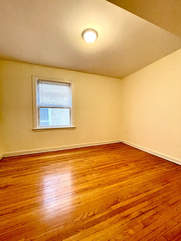 3237 W Thomas St Unit 2, Chicago, IL 60651 Condo for Rent in Chicago