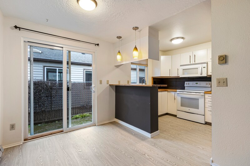 Foto principal - 6509 SE Woodstock Blvd
