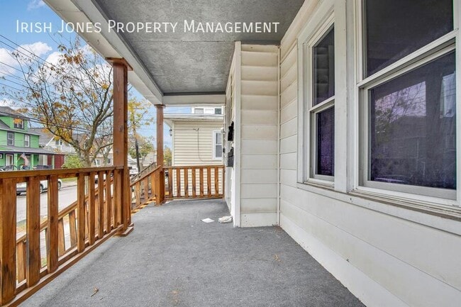 Building Photo - 128 Crowley Ave