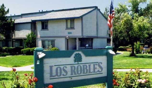 Primary Photo - Los Robles