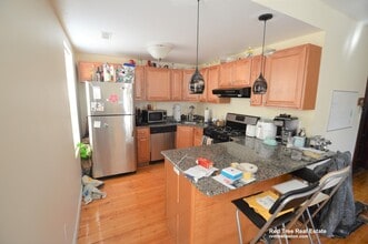 Building Photo - 5 Smythe St