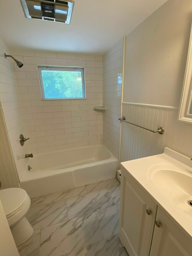 5 Wade Ave Unit 2, Woburn, MA 01801 Apartments in Woburn, MA