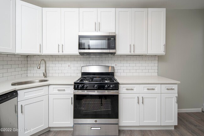 Building Photo - 2326 15th St