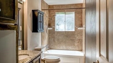 Building Photo - 2515 Shakespeare St Building Photo - 2515 Shakespeare St