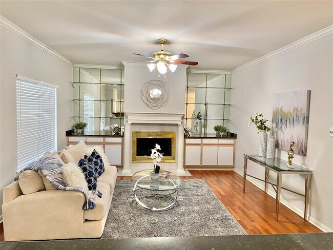Building Photo - 11702 Emerald Hill Dr