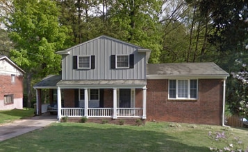 Building Photo - 2914 Eleanor Terrace NW