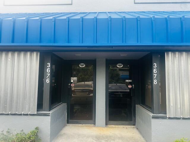 Foto principal - 3676 NW 16th St