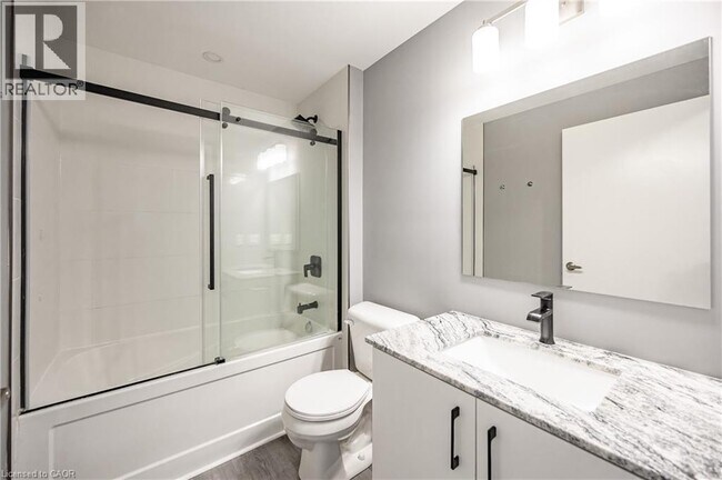 Photo du bâtiment - 108 Garment St