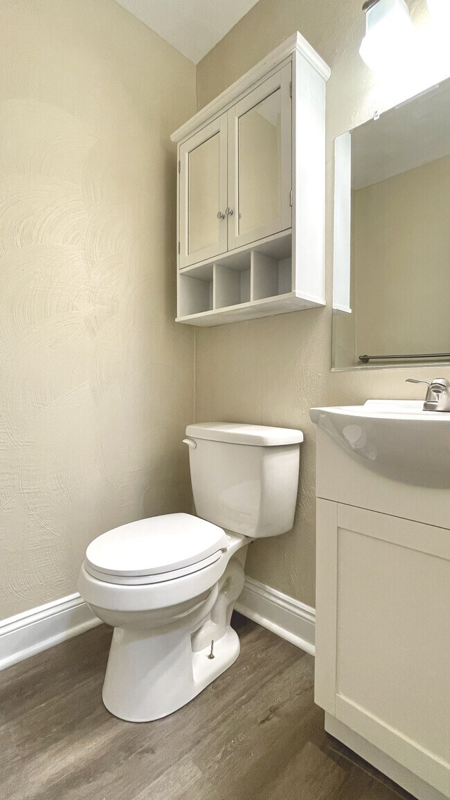 Foto del edificio - 3912 Davis St