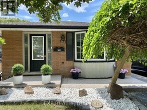 Building Photo - 3157 Secord Pl