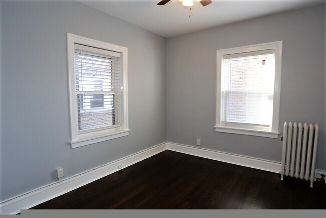 Foto del edificio - 5306 W. Ashland-3