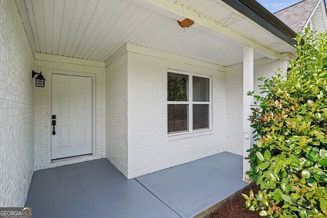 Building Photo - 520 Vineyard Rd
