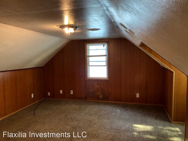 Building Photo - 3 br, 1 bath House - 21401 Watson