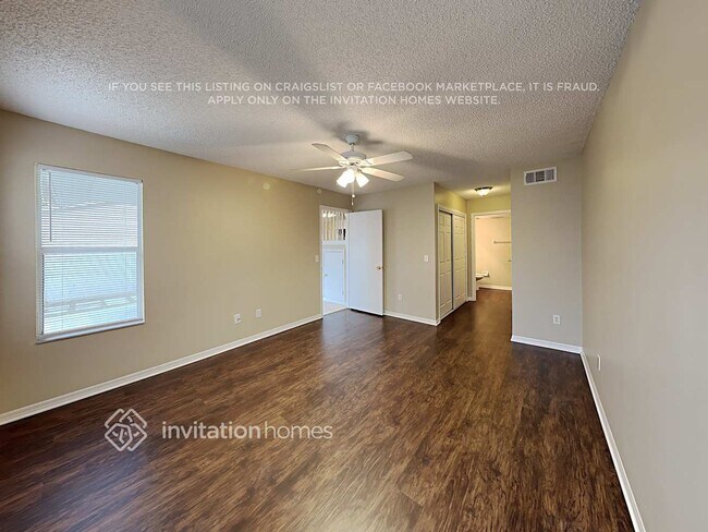 Foto del edificio - 6732 Brittany Chase Ct