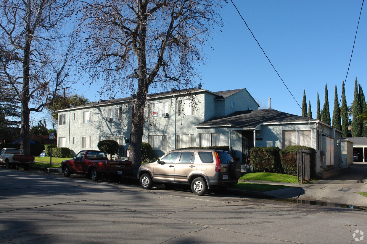 Building Photo - 5001 Denny Ave