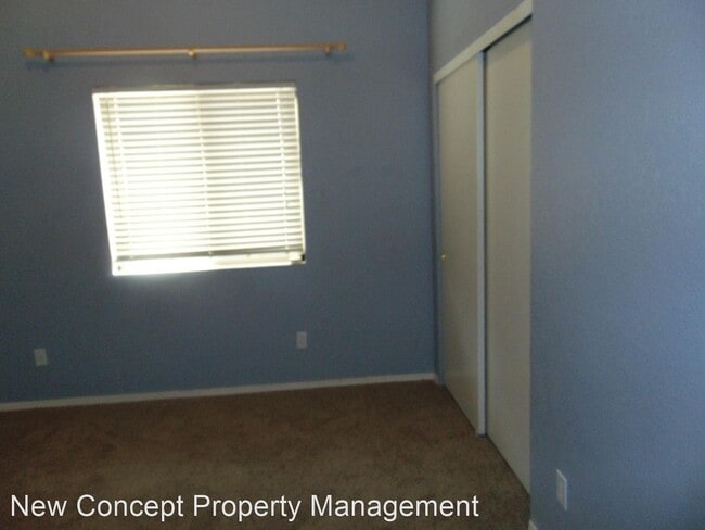 Building Photo - 3 br, 2 bath House - 8020 E Snakeroot Dr