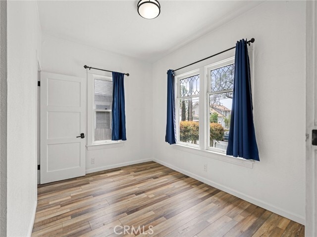 Foto del edificio - 757 N Loma Vista Dr