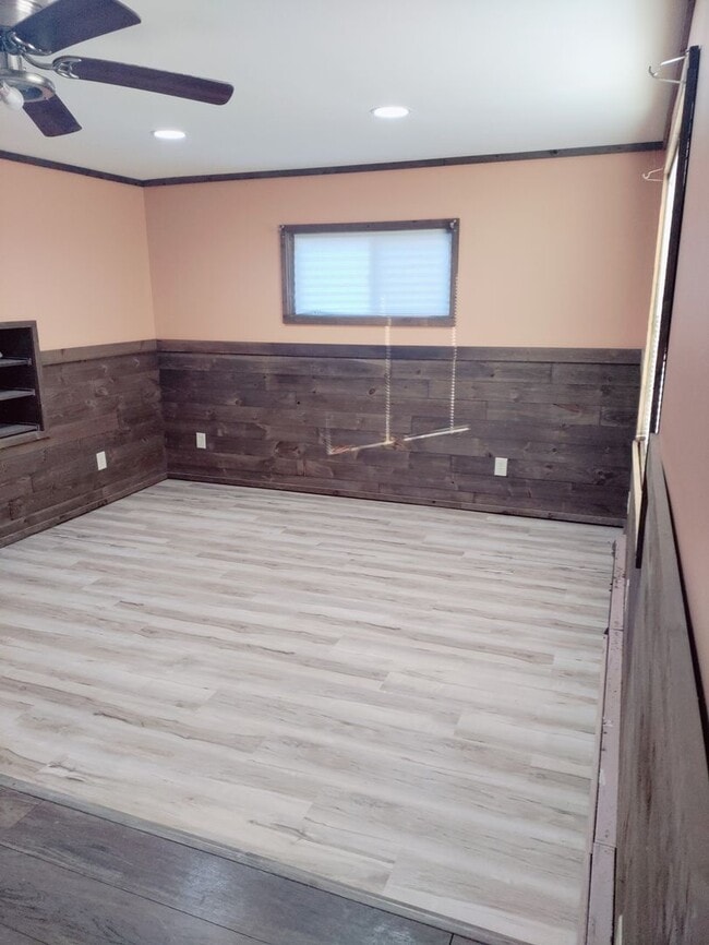 Foto del edificio - MIL-2117