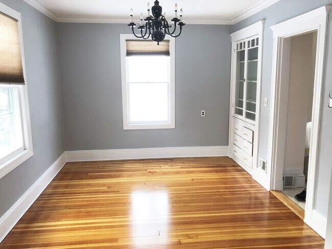 Foto del edificio - 65 Harding Ter