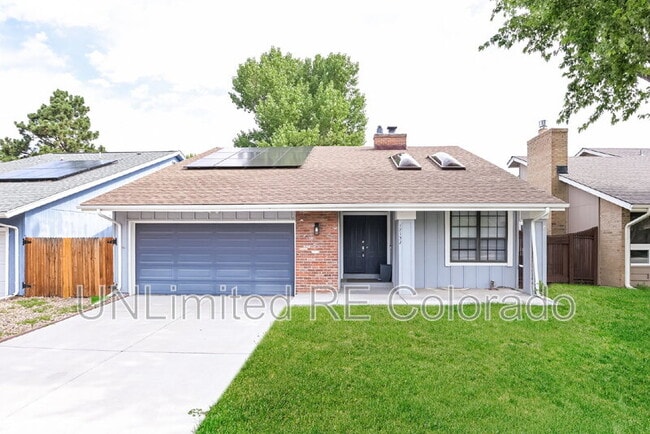 Photo - 12132 E Amherst Cir House