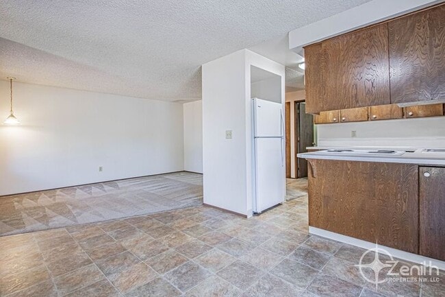 Foto del edificio - 3020 NE 78th Ave