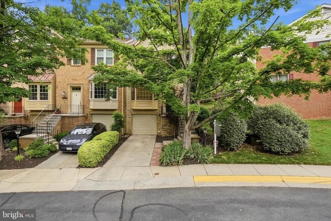 Building Photo - 12327 Sour Cherry Way